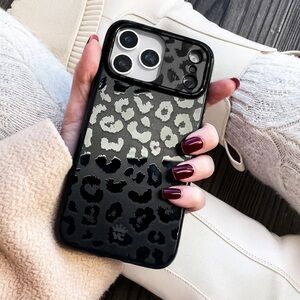 VELVET CAVIAR BLACK LEOPARD IPHONE CASE + MAGSAFE GRIP RING